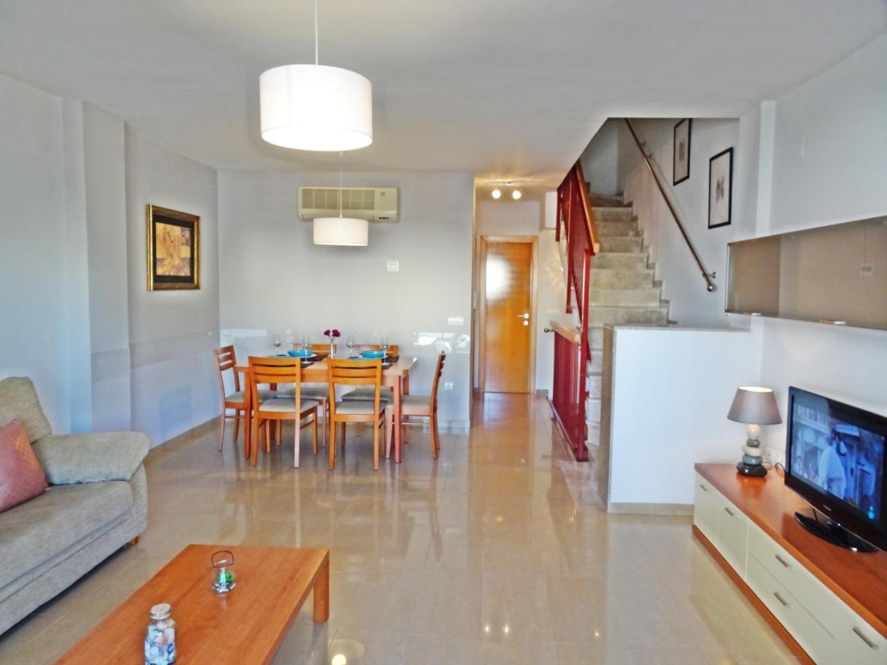 San Fernando Palace III - Beach House โอลิบา ภายนอก รูปภาพ